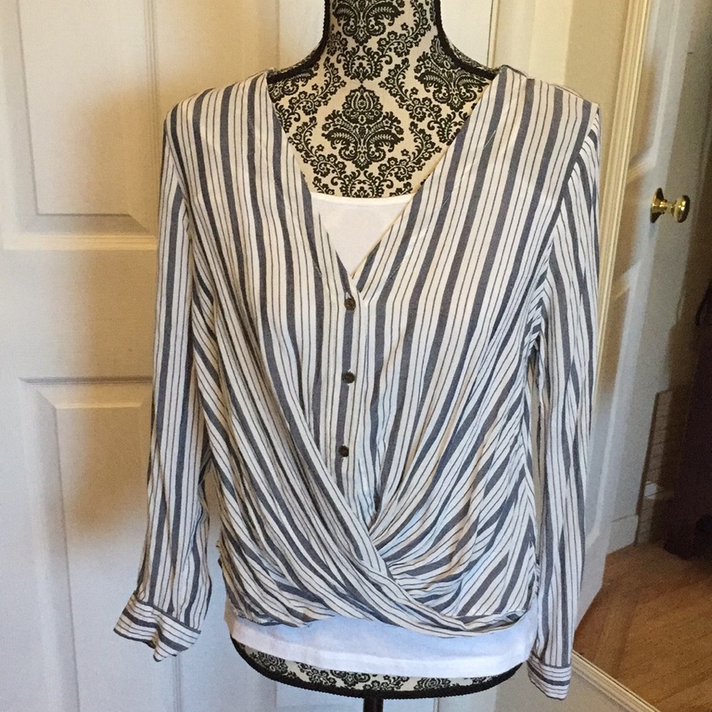 a.n.a. Twist-front Blouse